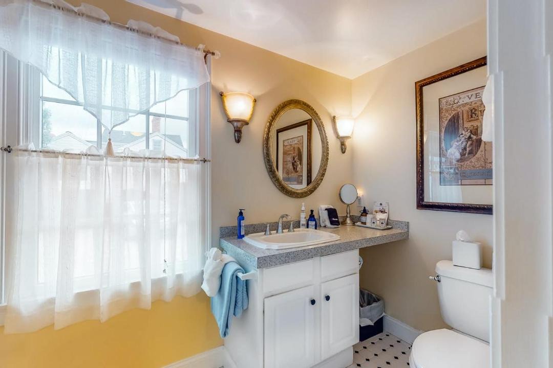 Photo of Others in West Brewster