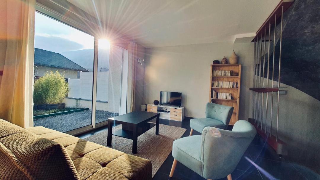 Photo of Livingroom in Cessenaz