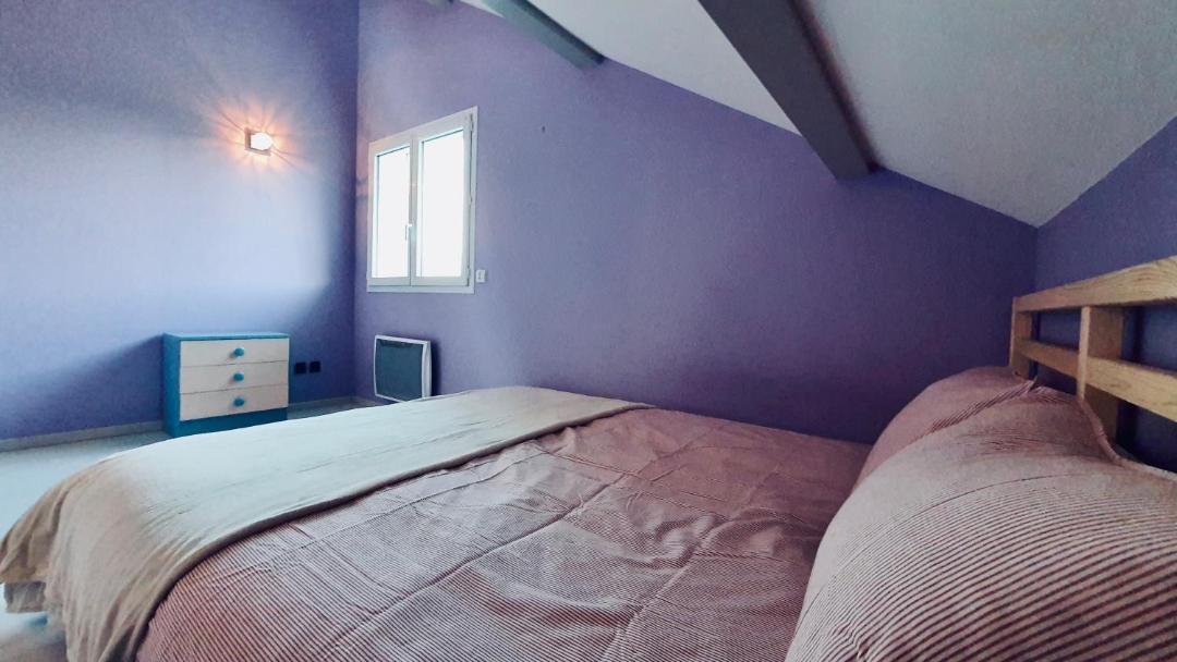 Photo of Bedroom in Cessenaz
