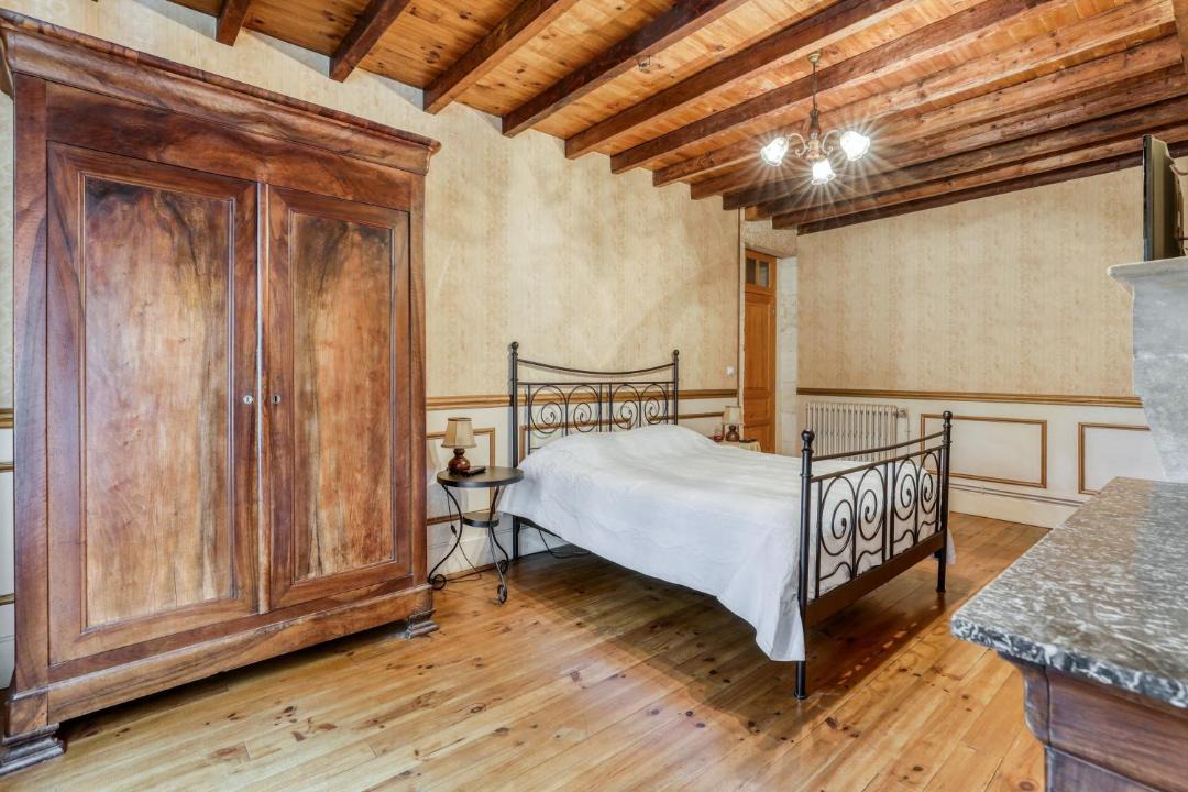 Photo of Others in Marcellus