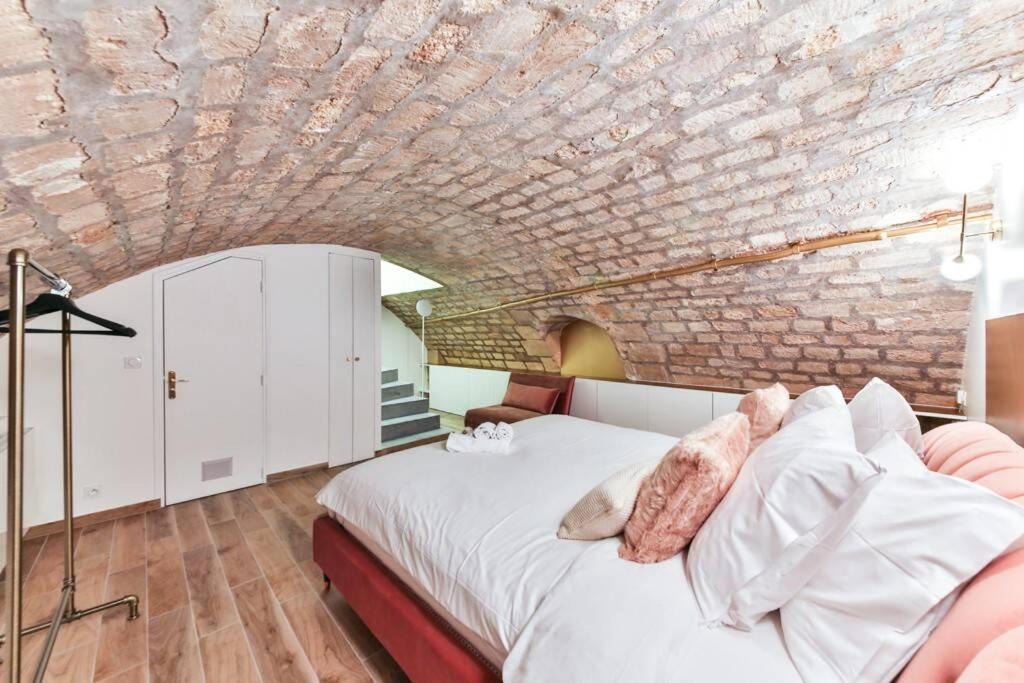 Photo of Bedroom in Saint-Vincent-de-Paul