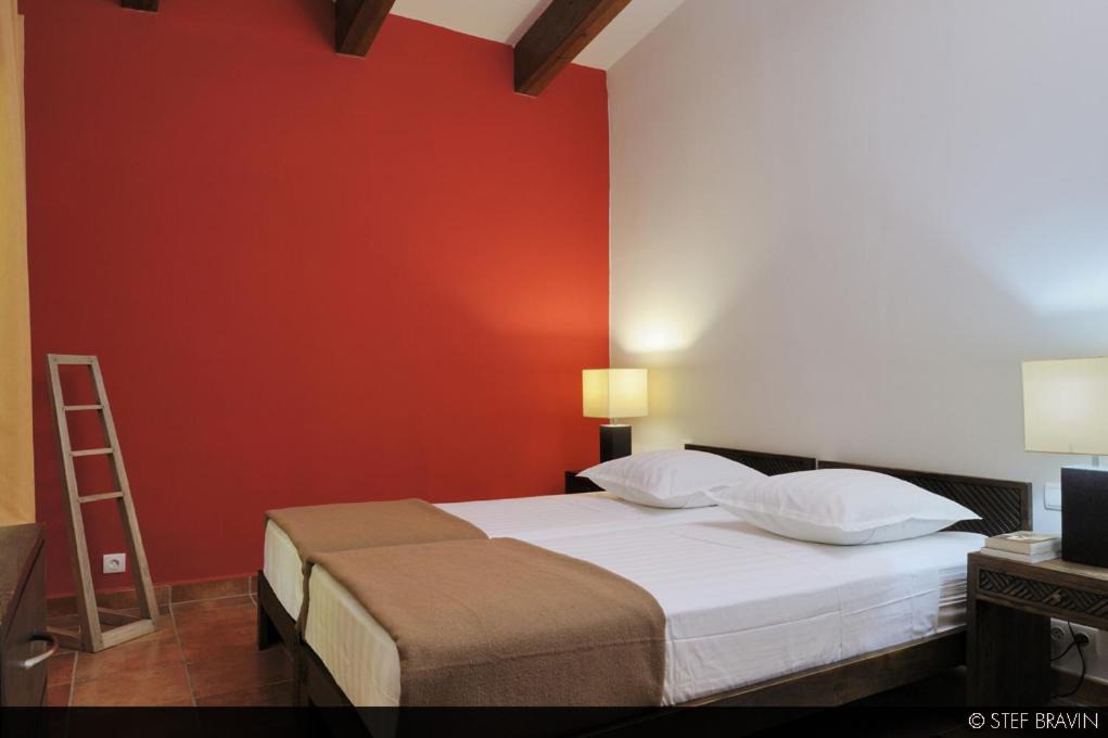 Photo of Others in Serriera