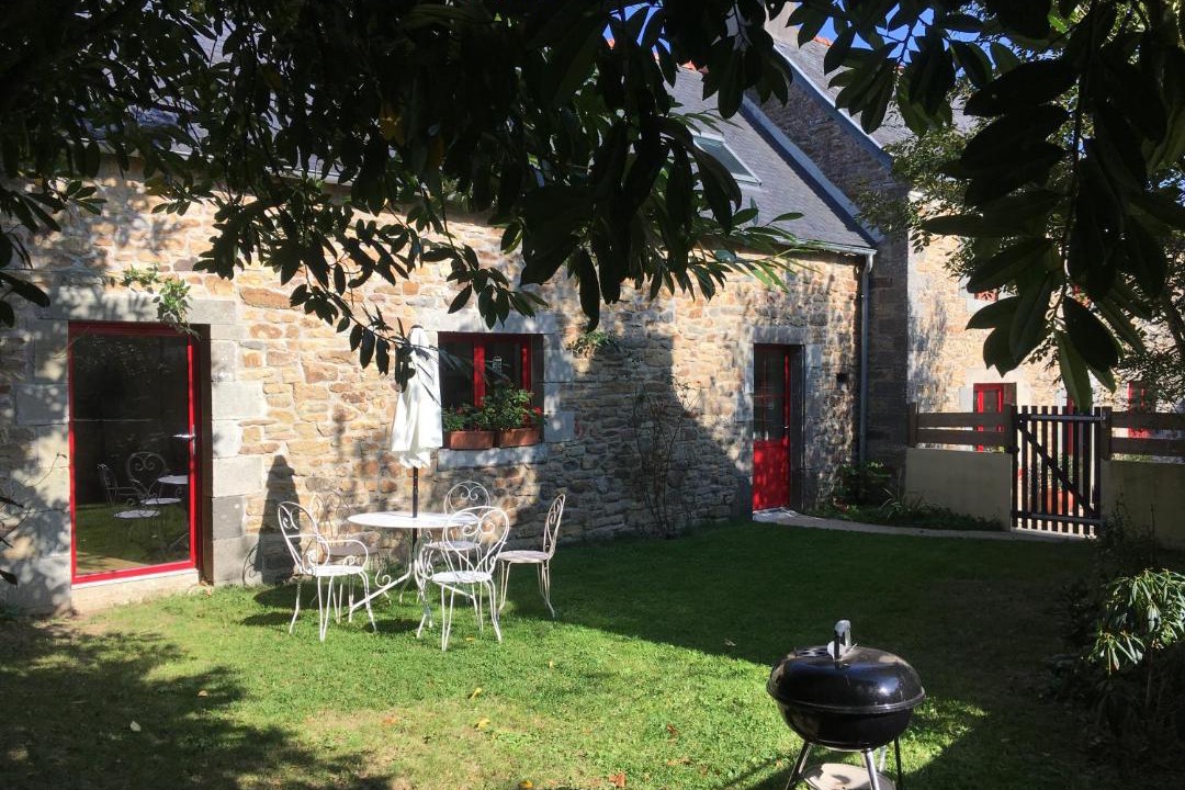 Photo of Buildings in Logonna-Daoulas