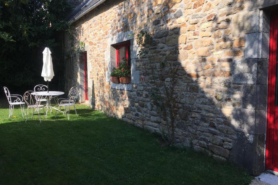 Photo of Buildings in Logonna-Daoulas