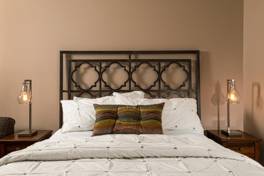 Photo of Bedroom in Utica
