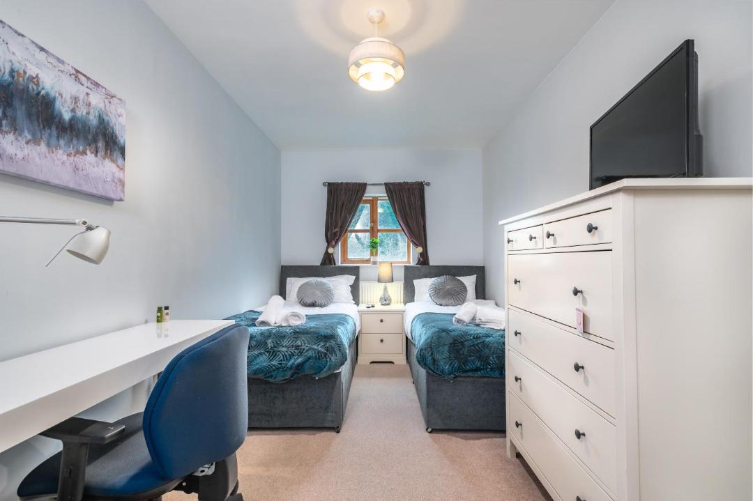 Photo of Others in Knowle Sands