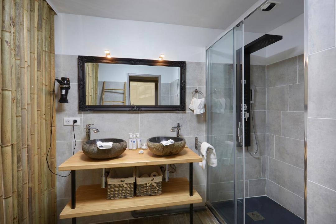 Photo of Bathroom in Bersaillin