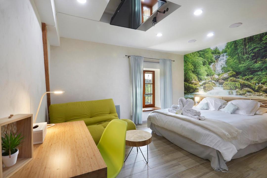 Photo of Others in Bersaillin