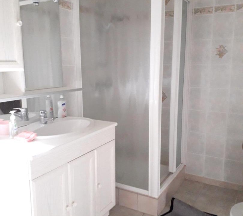 Photo of Bathroom in Lucay-le-Male