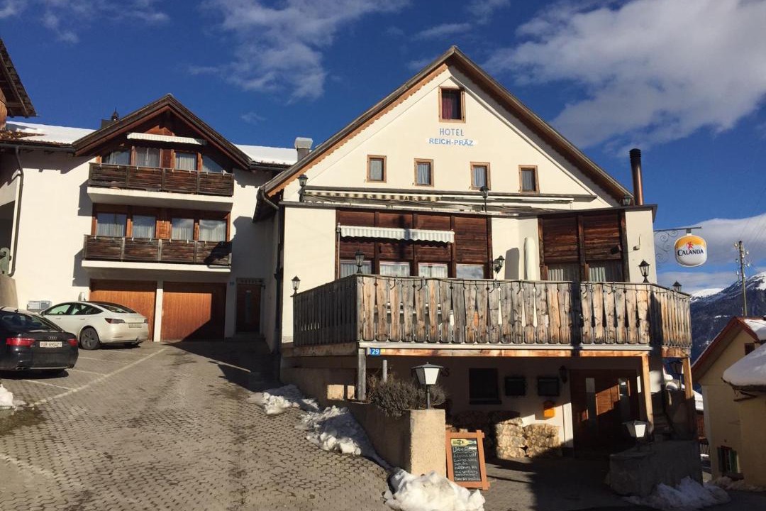 Photo of Others in Praez