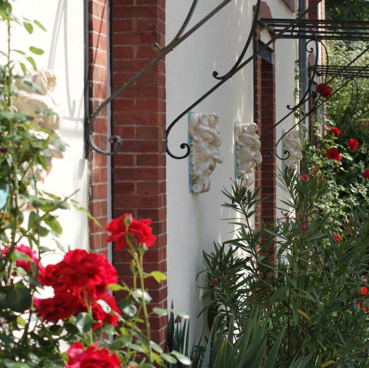 Photo of Others in Thury