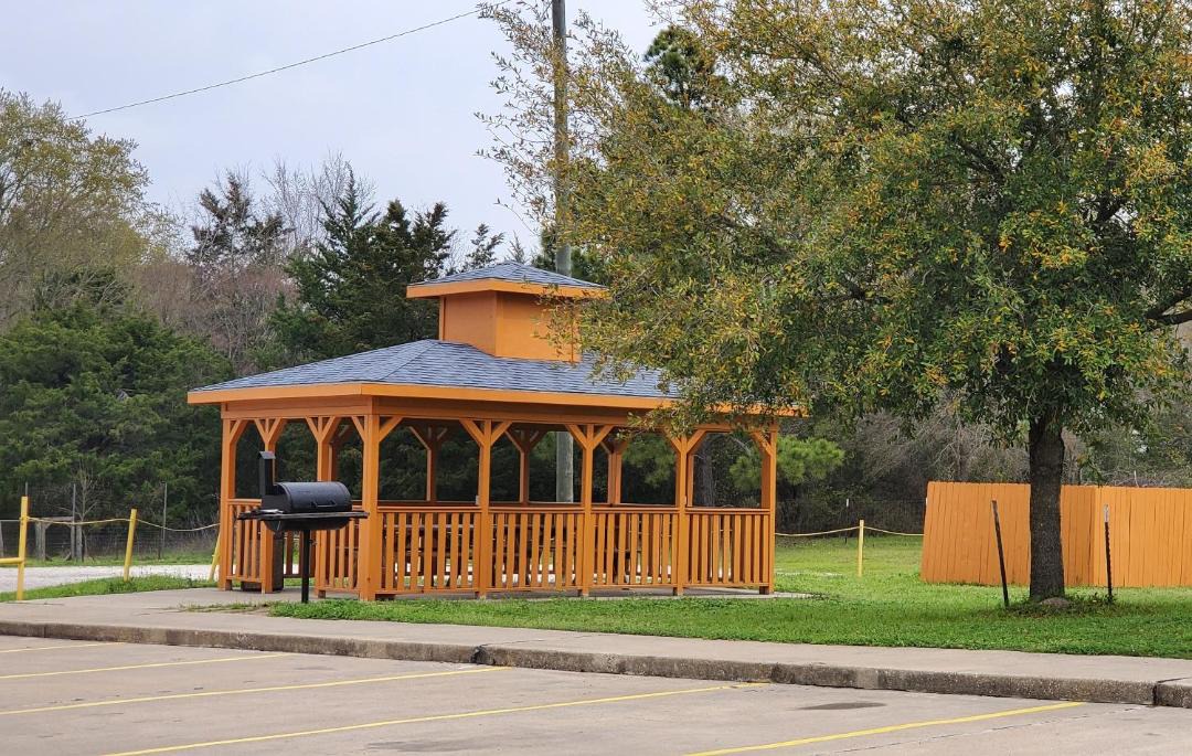 Photo of Buildings in Madisonville