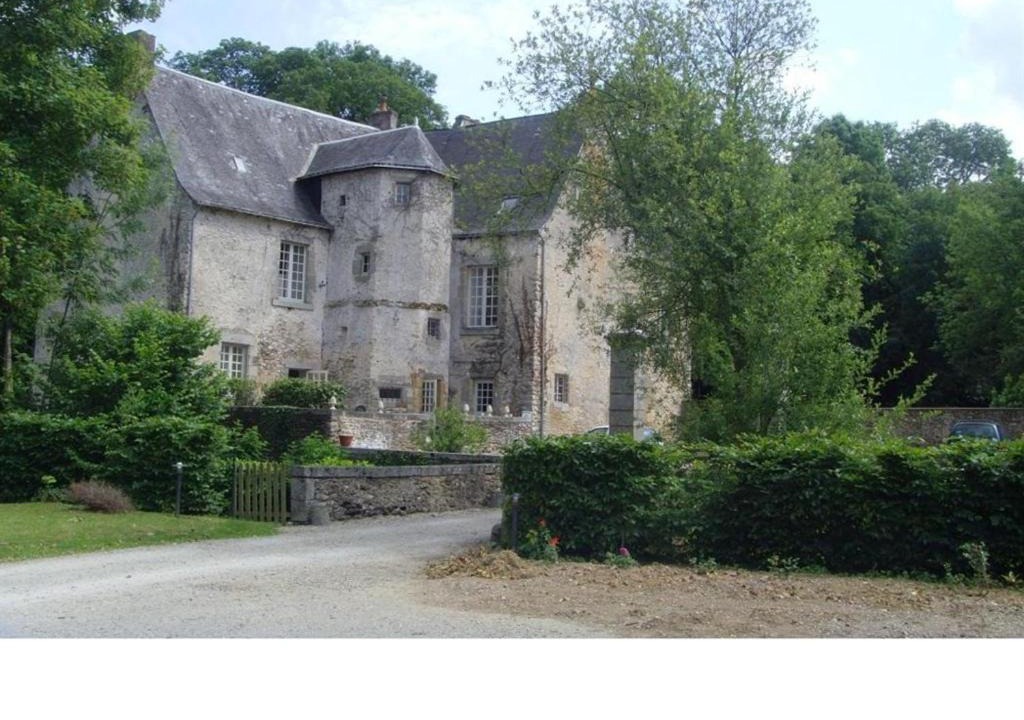 Photo of Others in Laval