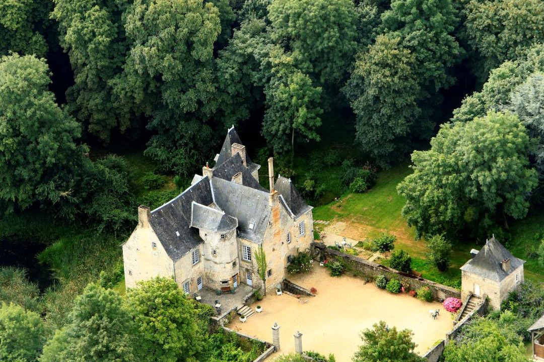 Photo of Others in Laval