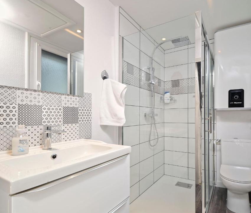 Photo of Others in Downtown Angers