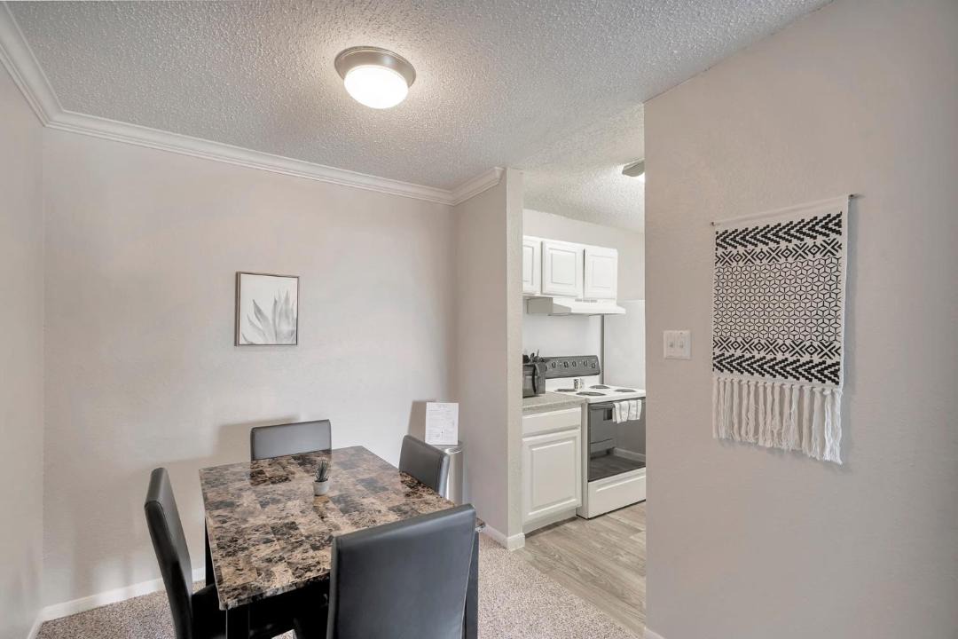 Photo of Livingroom in Midland