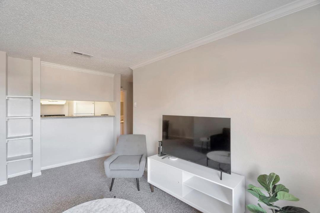 Photo of Livingroom in Midland