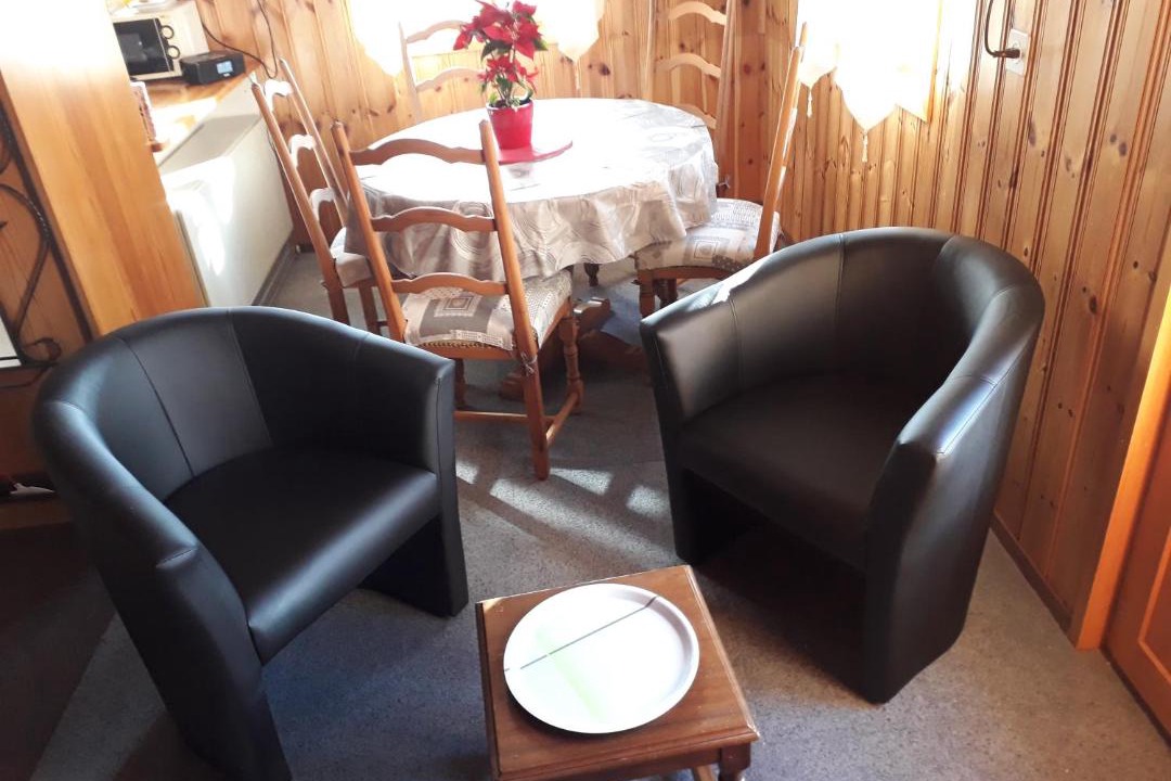 Photo of Livingroom in Ayer