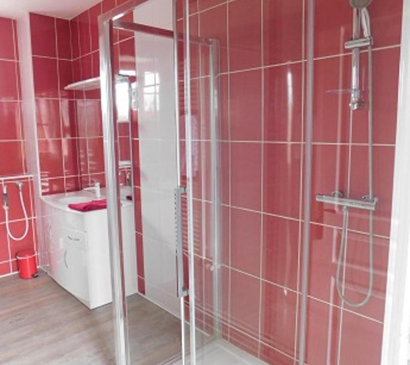 Photo of Bathroom in Mouterre-Silly