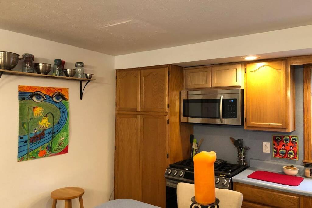 Photo of Livingroom in Warren