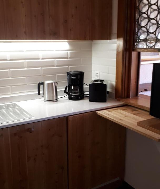 Photo of Kitchen in Lens