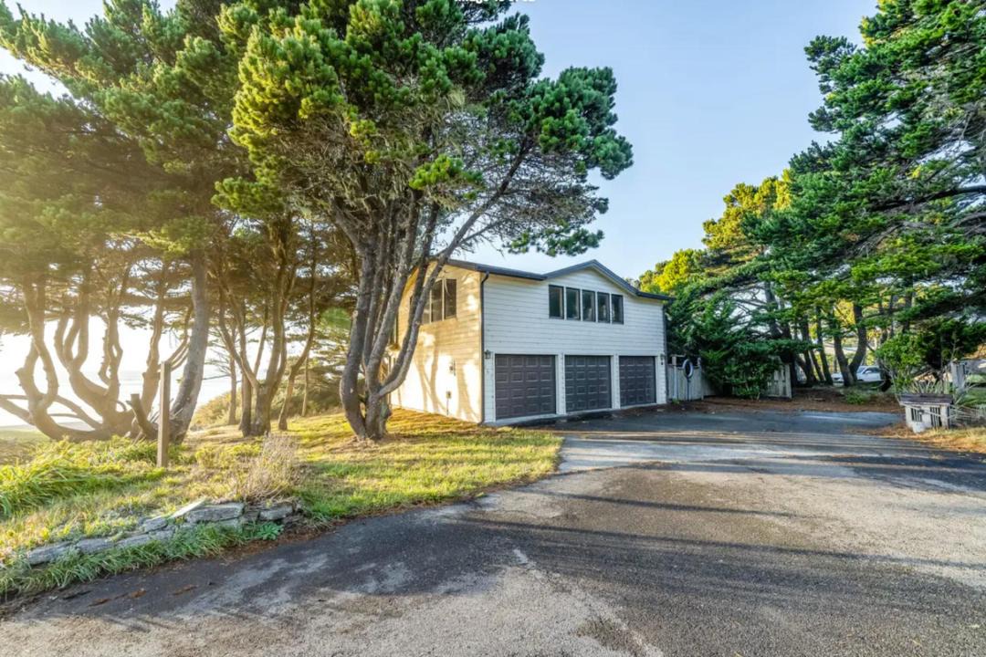 Photo of Others in Bandon