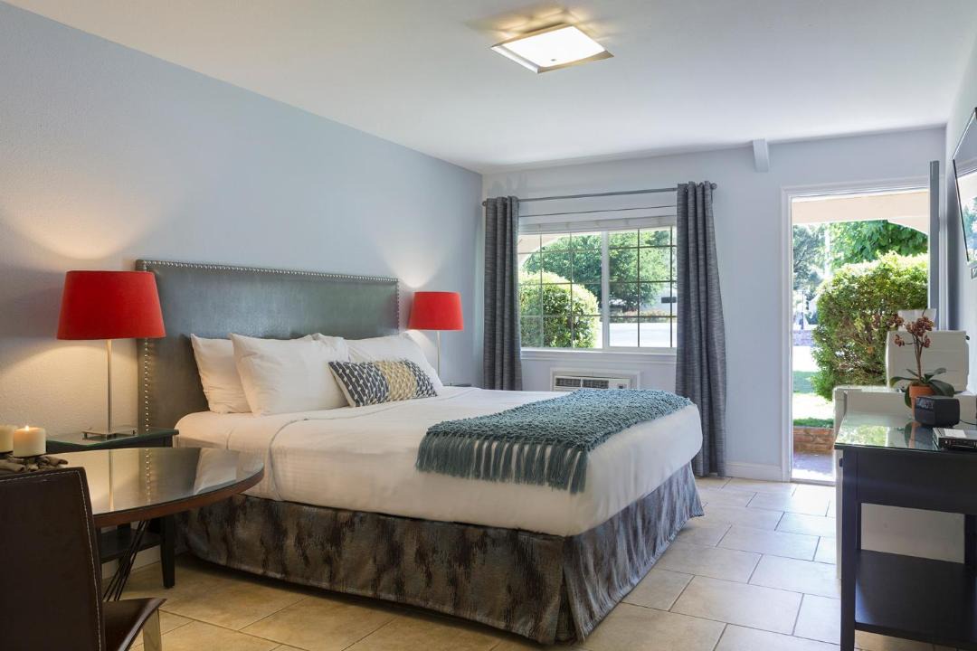 Photo of Others in Upper Lake