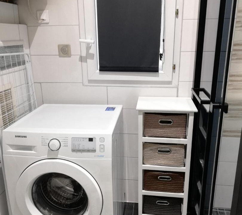 Photo of Bathroom in Plombiees-Les-Dijon