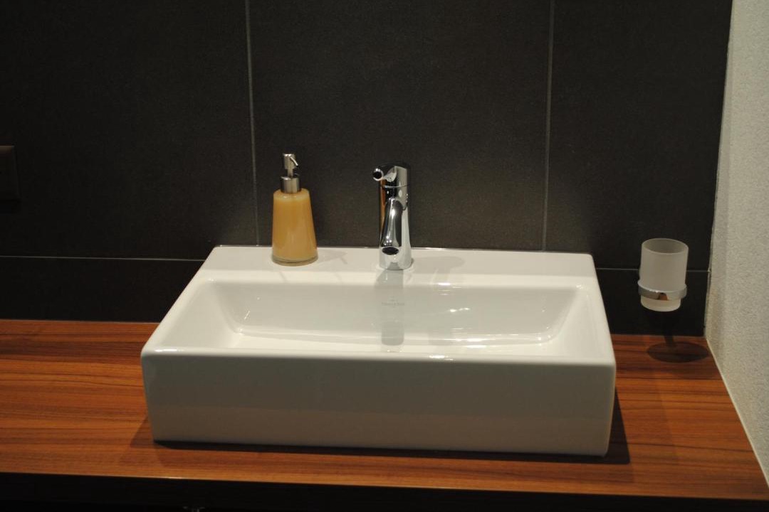 Photo of Bathroom in Saint-Leonard