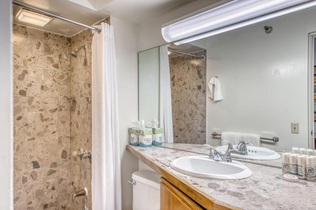 Photo of Others in Waikiki