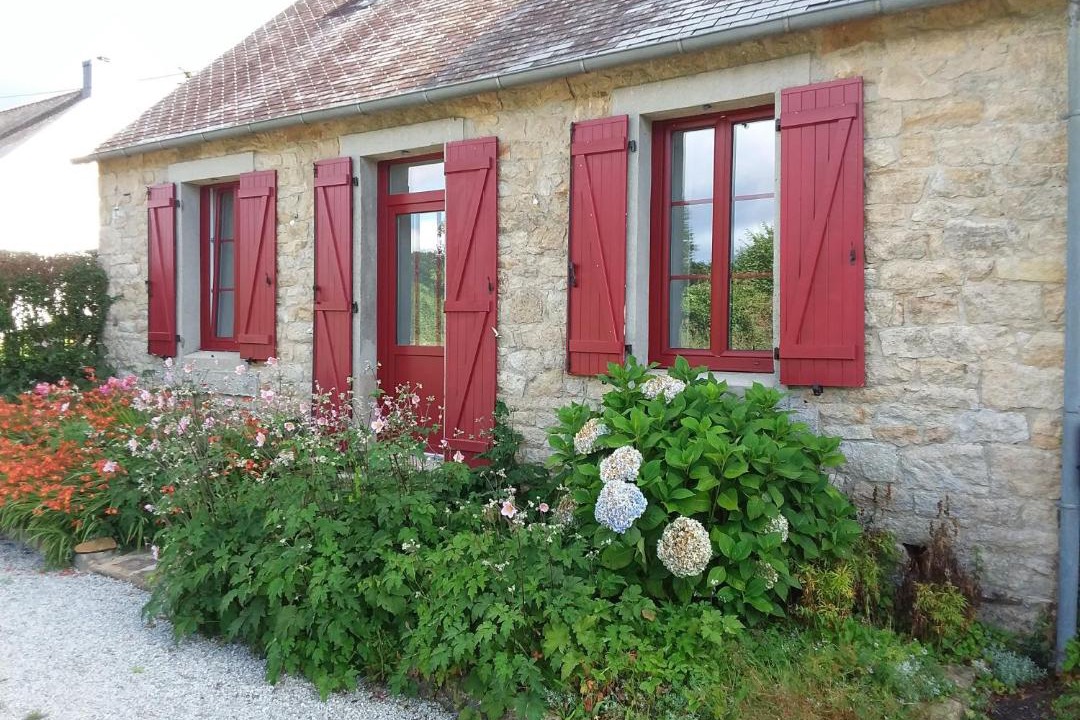 Photo of Others in Le Saint