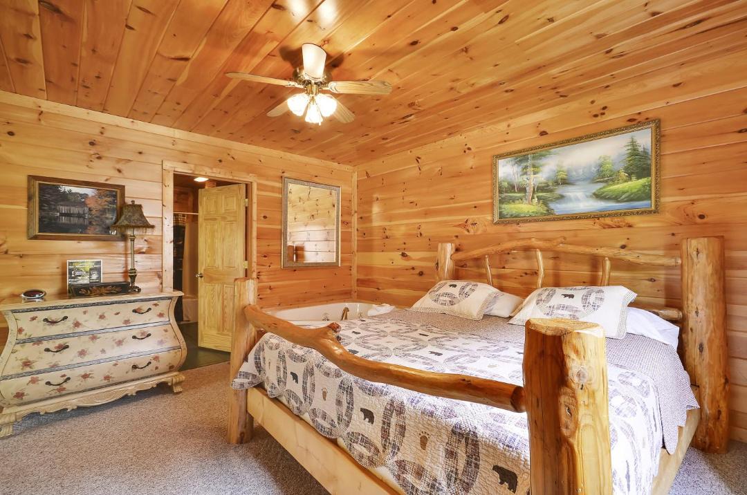 Photo of Bedroom in Pigeon Forge