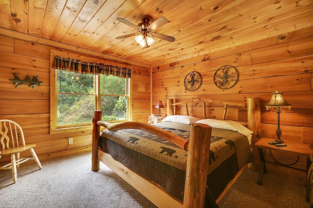 Photo of Bedroom in Pigeon Forge