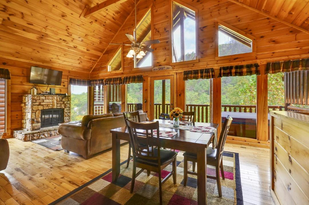 Photo of Livingroom in Pigeon Forge