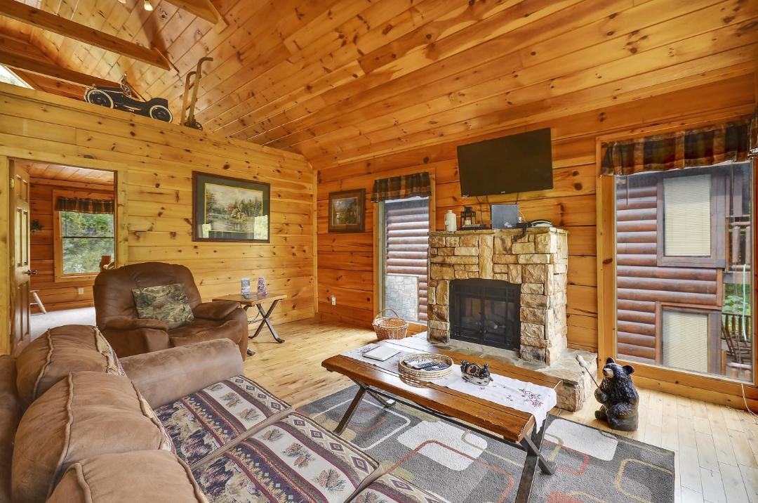 Photo of Livingroom in Pigeon Forge