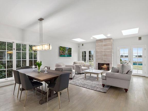 Photo of Others in Village of Southampton