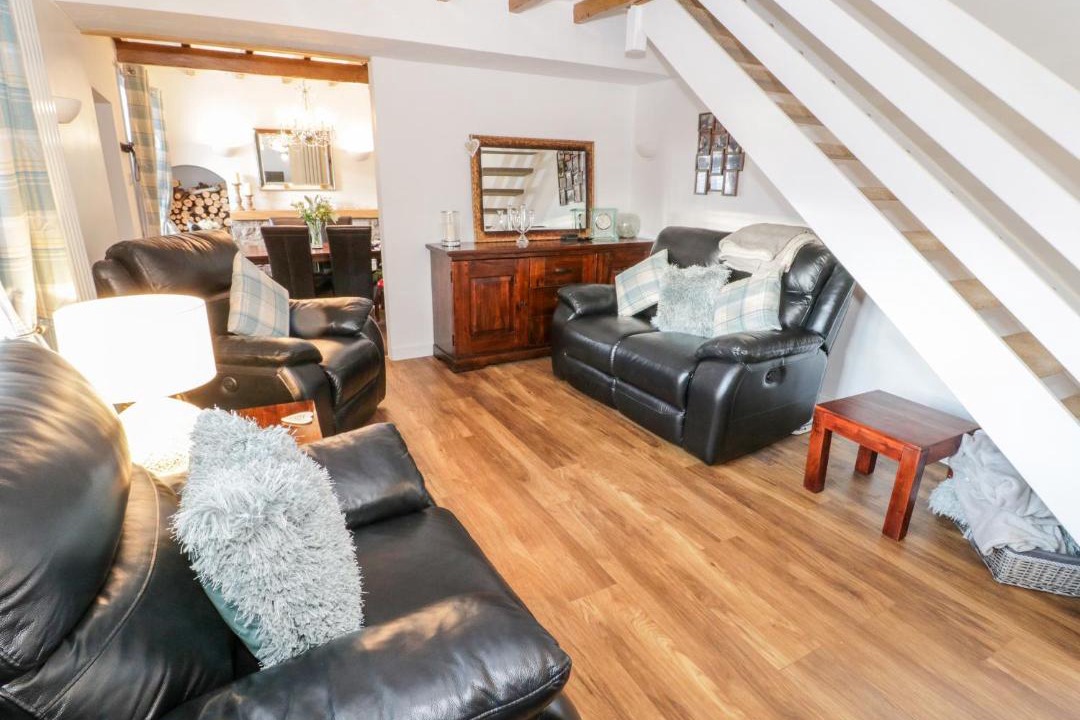 Photo of Others in Henllan