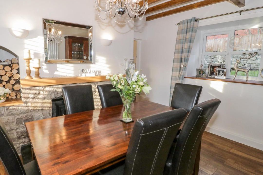 Photo of Others in Henllan