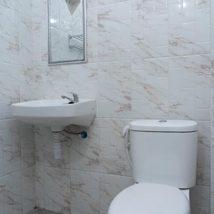 Photo of Bathroom in Karawaci