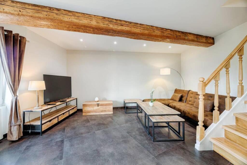 Photo of Livingroom in Audrieu