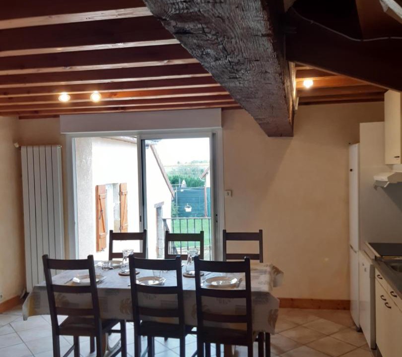 Photo of Others in Besson