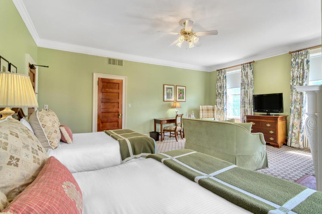 Photo of Livingroom in Bretton Woods