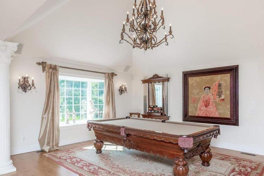 Photo of Others in Village of Southampton