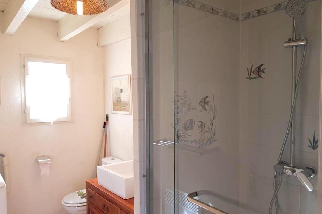 Photo of Bathroom in Bussac-Foret