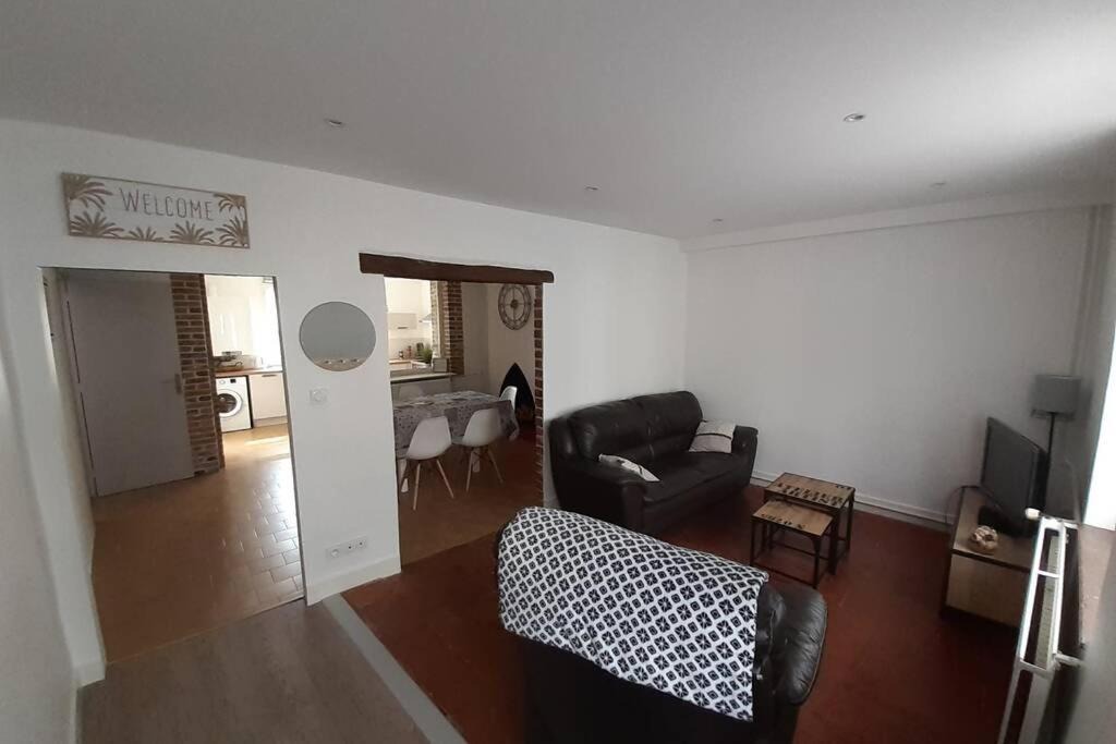 Photo of Others in Pezou