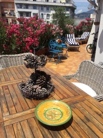 Photo of Patio Balcony in Musicians Quarter