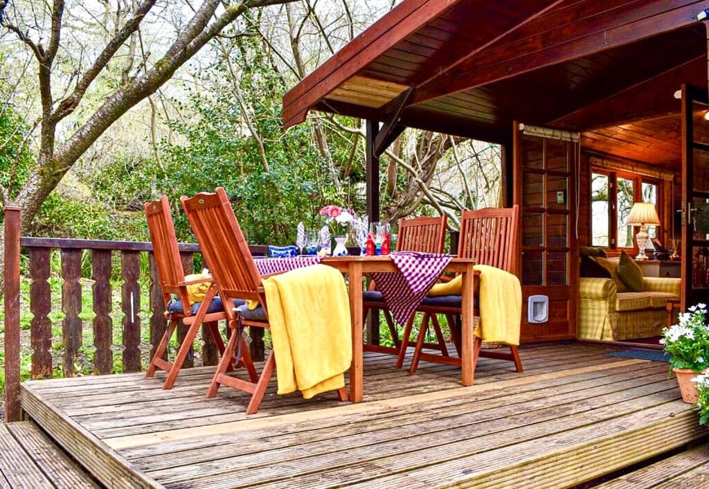 Photo of Patio Balcony in New Forest District