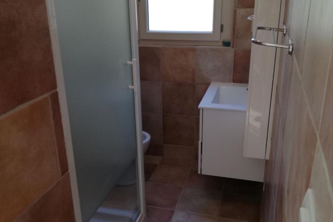 Photo of Bathroom in Decazeville