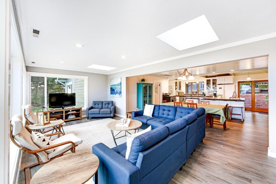 Photo of Others in Mendocino