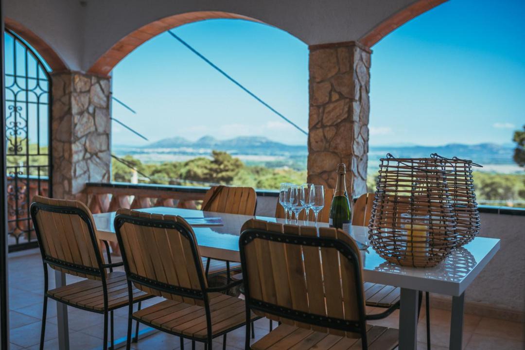 Photo of Patio Balcony in Pals